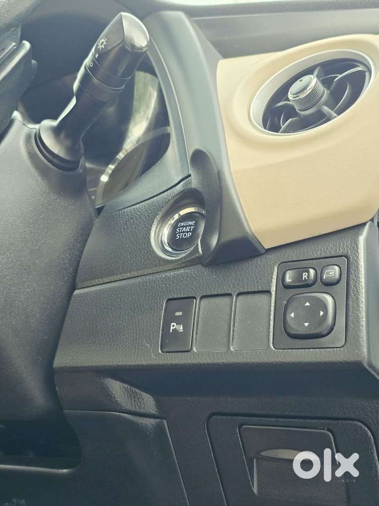 Toyota Corolla Altis Vl At, 2018, Petrol