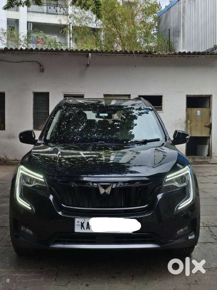 Mahindra Xuv700 2.0 Ax 7 Petrol At Str, 2024, Petrol