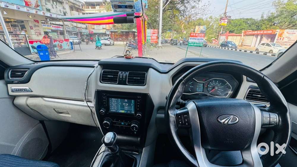 Mahindra Scorpio S11 Diesel 2018