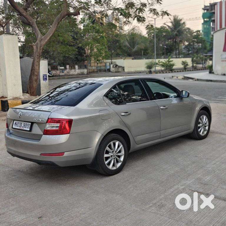 Skoda Octavia Elegance 1.8 Tsi At, 2014, Petrol