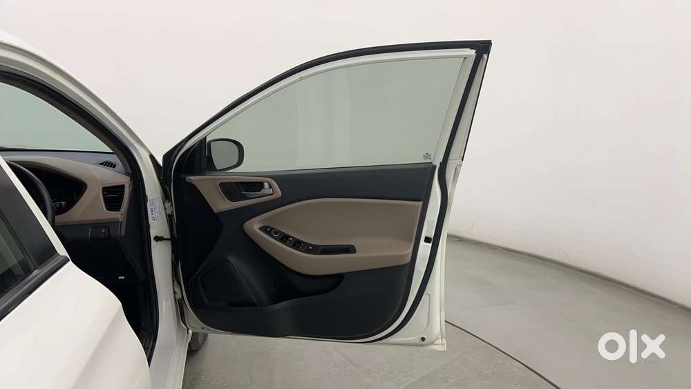 Hyundai Elite I20 [ ] 1.2 Sportz, 2017, Petrol