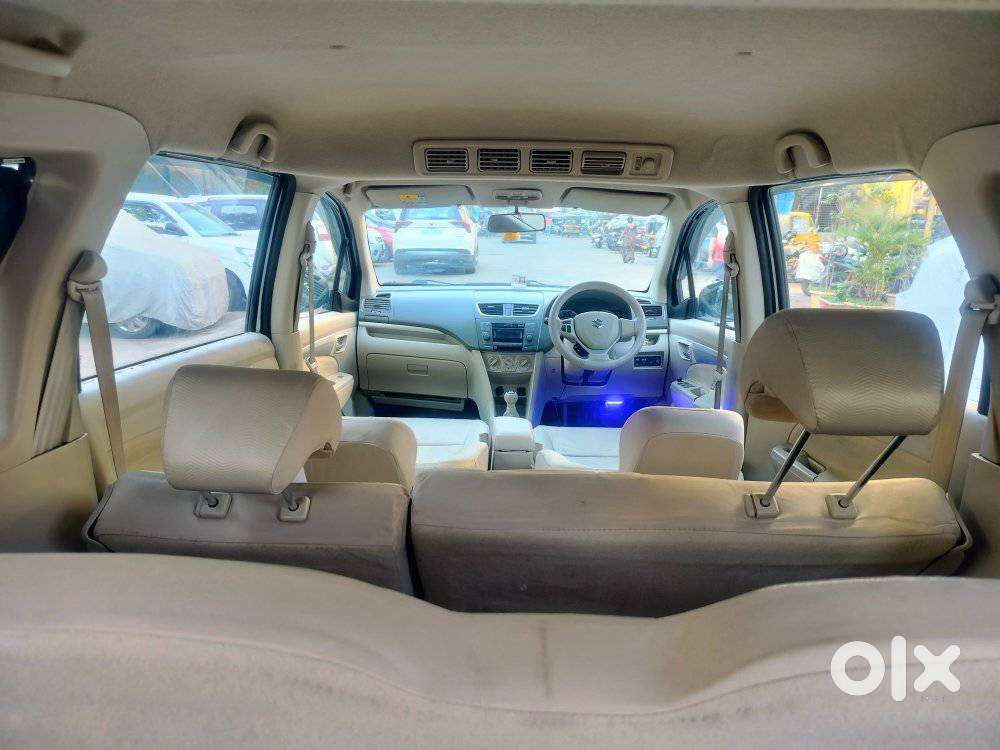 Maruti Suzuki Ertiga 1.4 Vxi Cng Anniversary Edition, 2017, Cng & Hy..