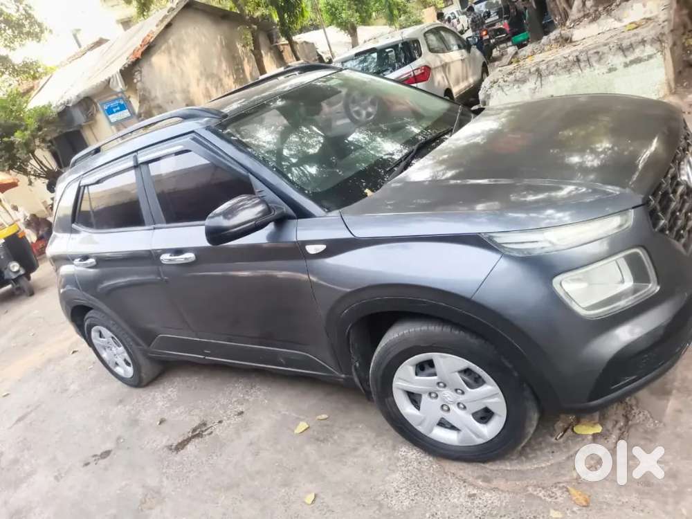 Hyundai Venue Mt 2021