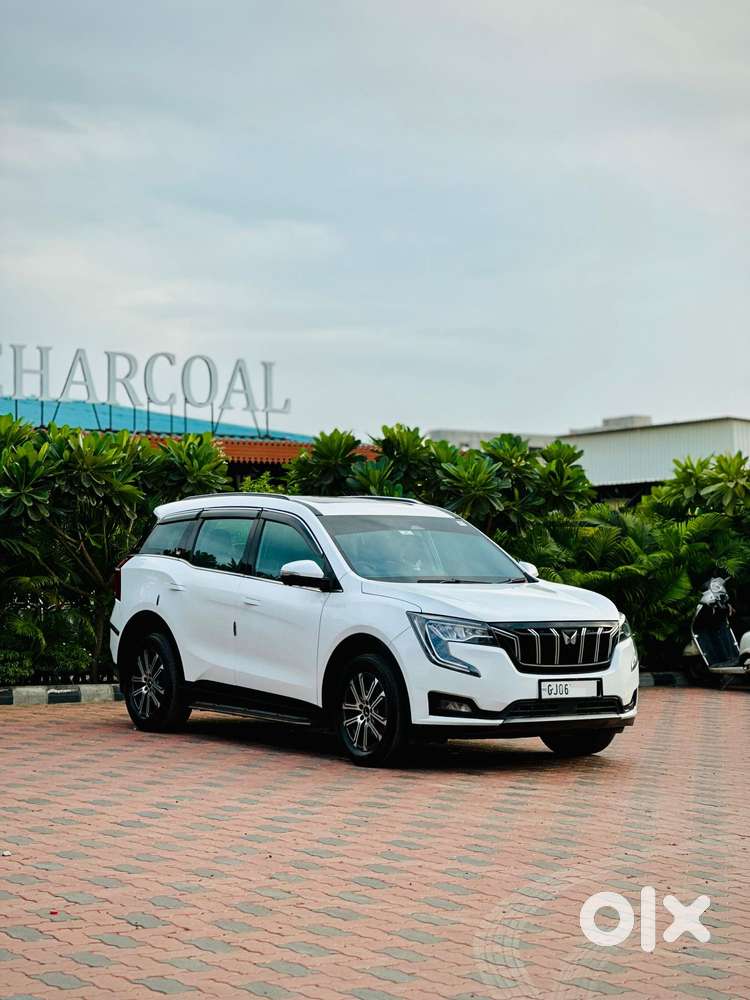 Mahindra Xuv700 2.2 Ax 7 Diesel At Luxury Pack Str, 2023, Diesel