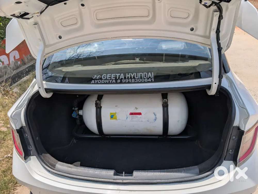Hyundai Aura 2023 Cng  43000 Km Driven