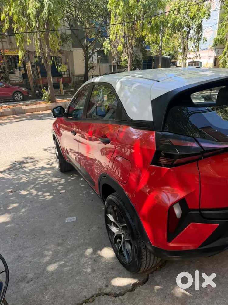 Tata Nexon  Petrol 2024 Manual
