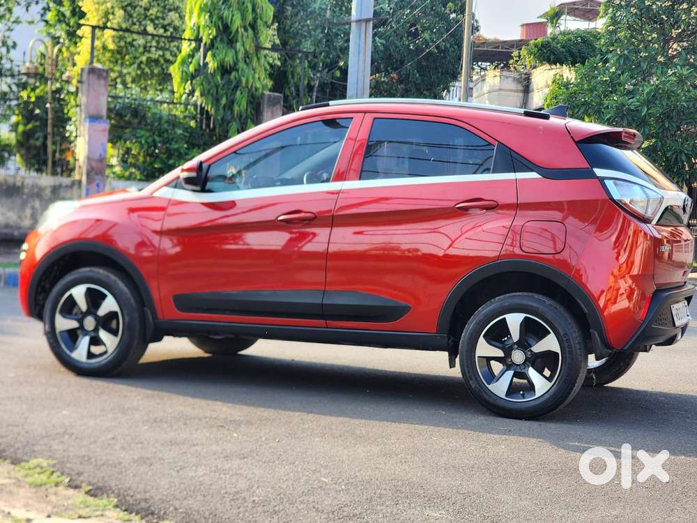 Tata Nexon 1.2 Revotron Xm, 2018, Petrol