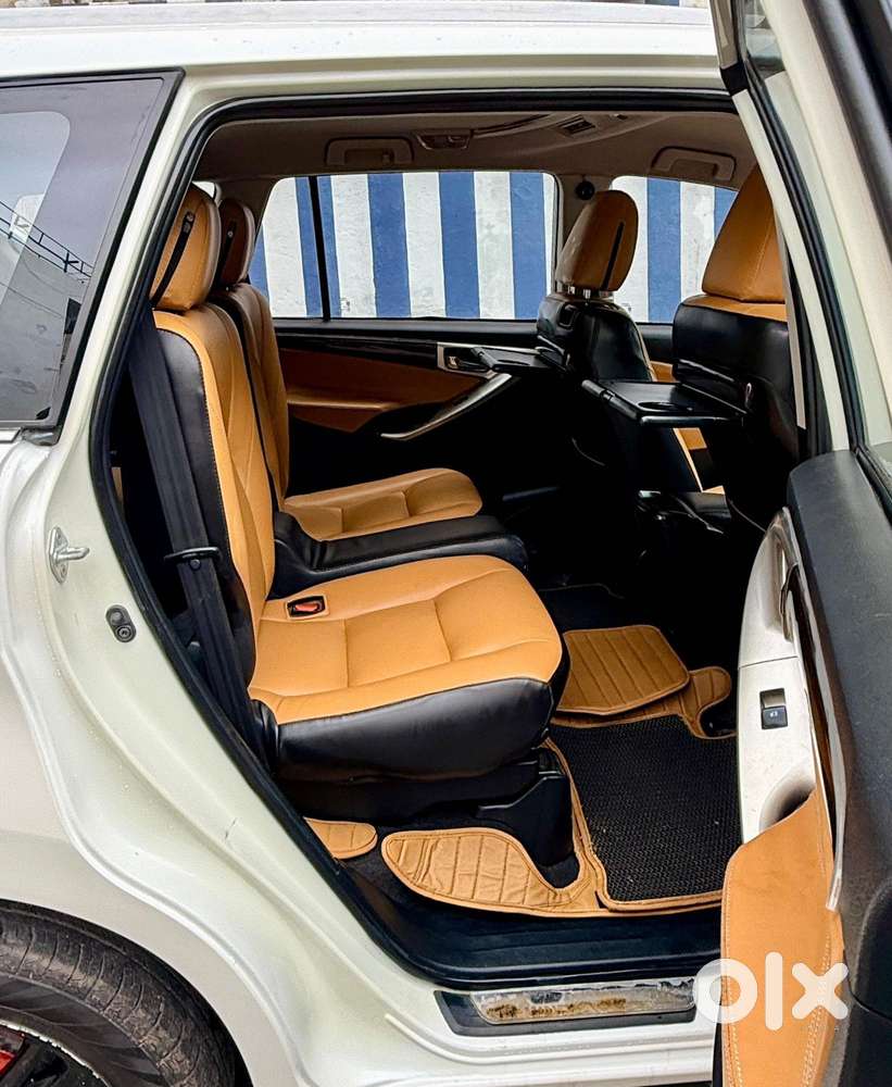 Toyota Innova Crysta, 2016, Diesel
