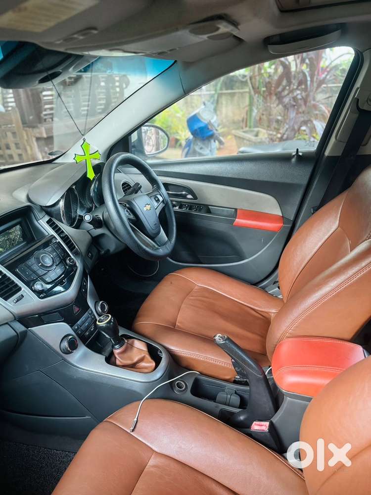 Cruze Turbo Diesel Family Used