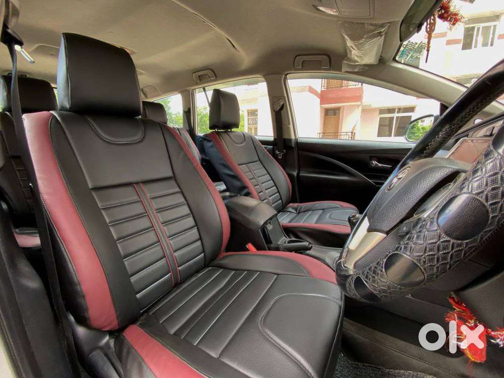 Toyota Innova Crysta [2020-ongoing] 2.4 Gx 7 Str, 2023, Diesel