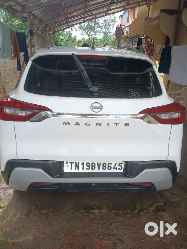 Nissan Magnite Petrol Manual 2023 Variant