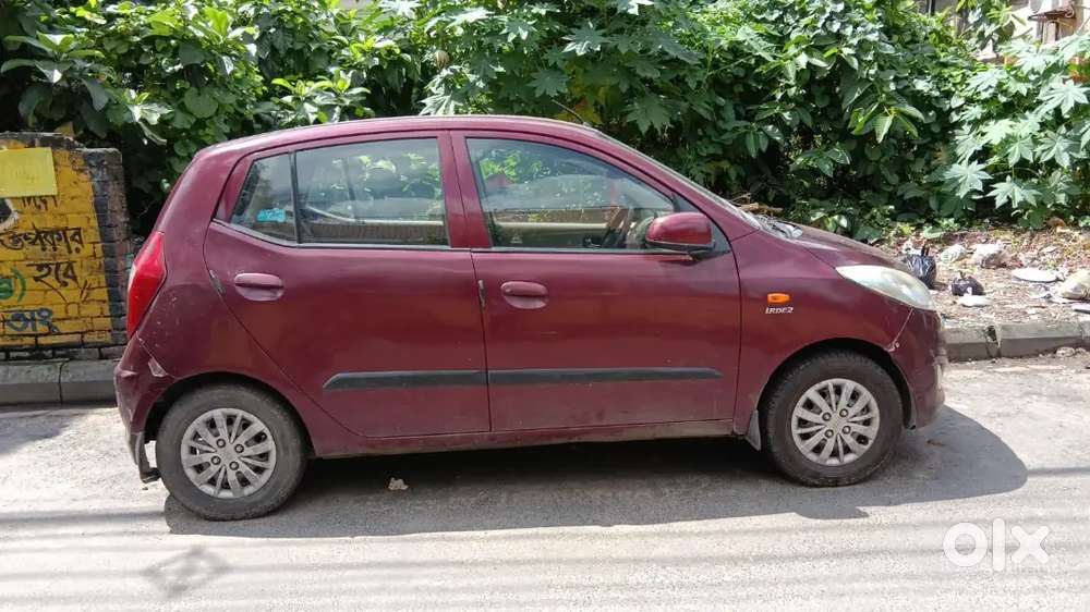 Hyundai I10 Sportz 2015 Km Driven