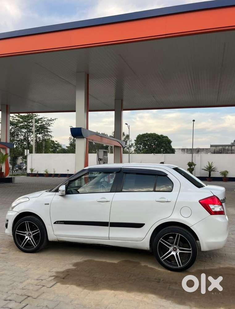 Maruti Suzuki Swift Dzire 2013 Diesel Well Maintained