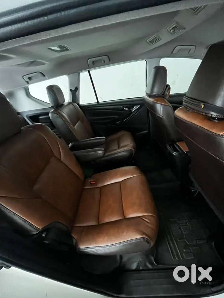 Toyota Innova Crysta 2019 Diesel Manual