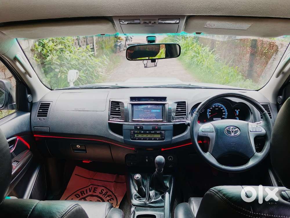 Toyota Fortuner, 2015