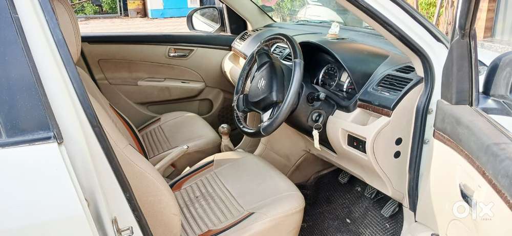 Maruti Suzuki Swift Dzire 1.2 Vxi Bsiv, 2017, Petrol