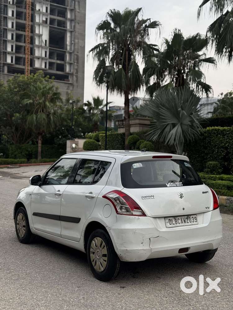 Maruti Suzuki Swift Vxi, 2012, Petrol