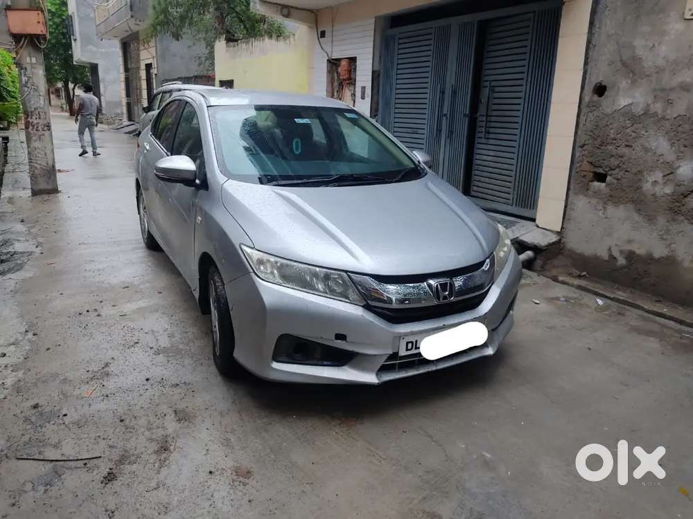 Honda City 2016 Petrol/cng, Automatic ,2nd Owner 99000 Km Driven