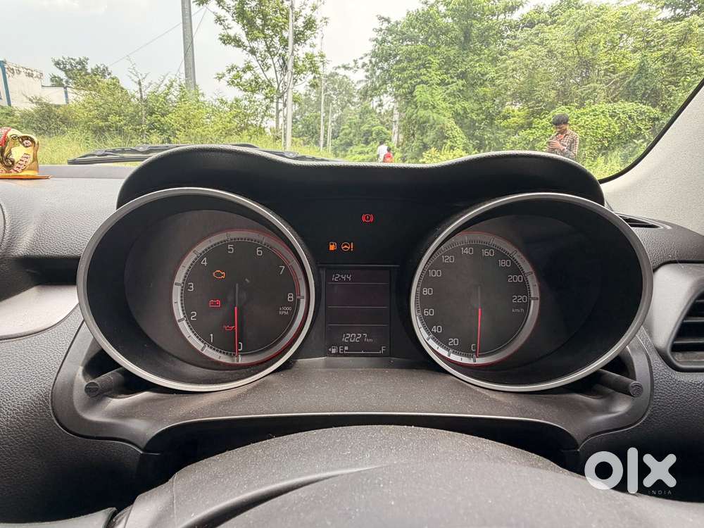 Maruti Suzuki Swift, 2023, Petrol