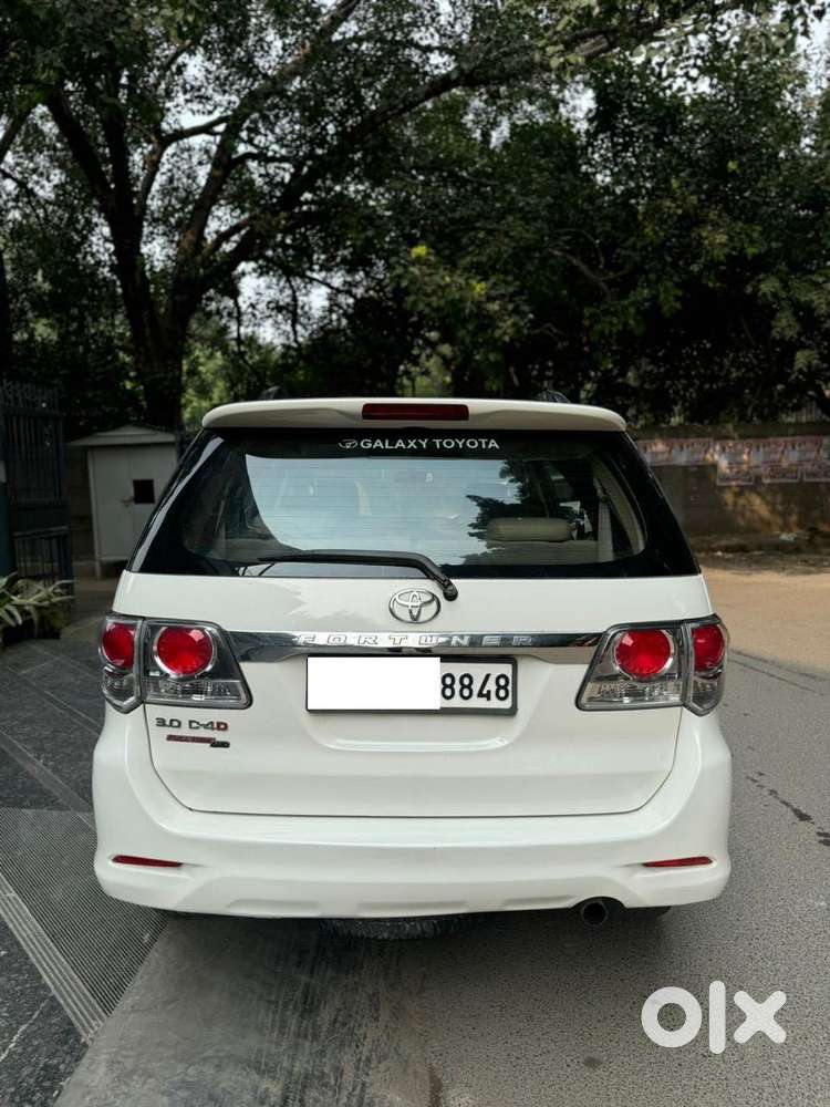 Toyota Fortuner 3.0 4x4 Manual, 2015, Diesel