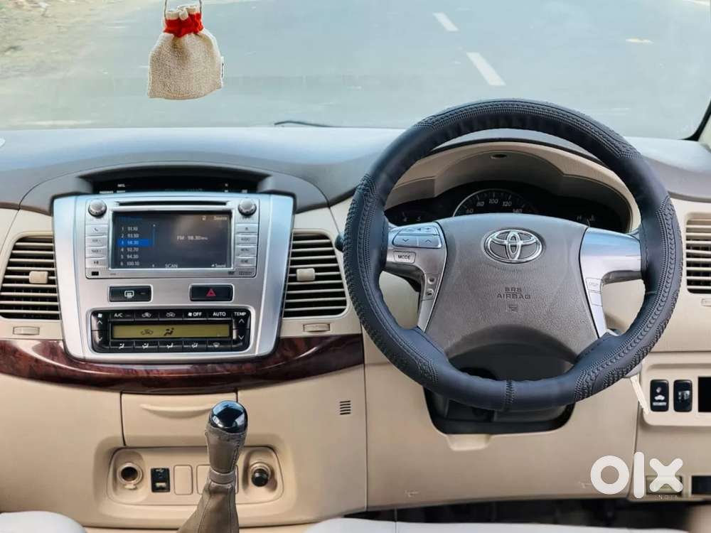 Toyota Innova, 2015, Diesel