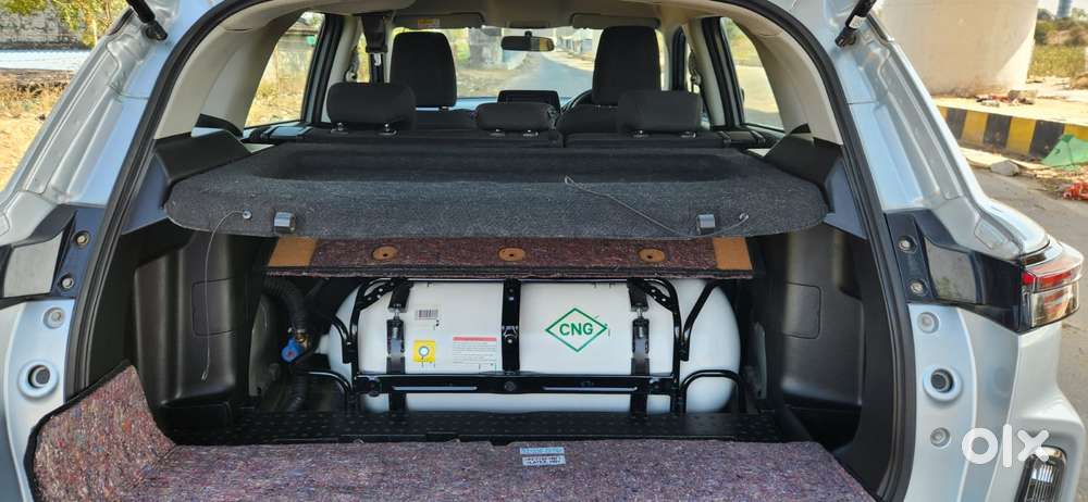 Maruti Suzuki Grand Vitara 1.5 Delta Cng, 2023, Cng & Hybrids