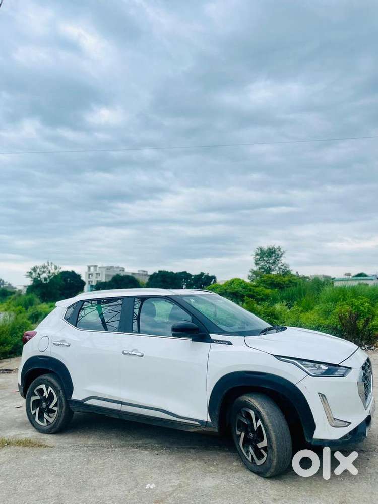 Nissan Petrol Manual 2022