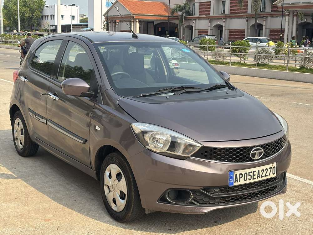 Tata Tiago, 2017, Petrol