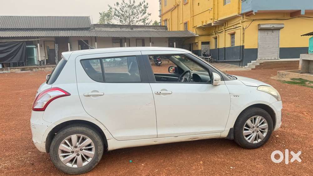 Maruti Suzuki Swift 2016 Petrol Well Maintained
