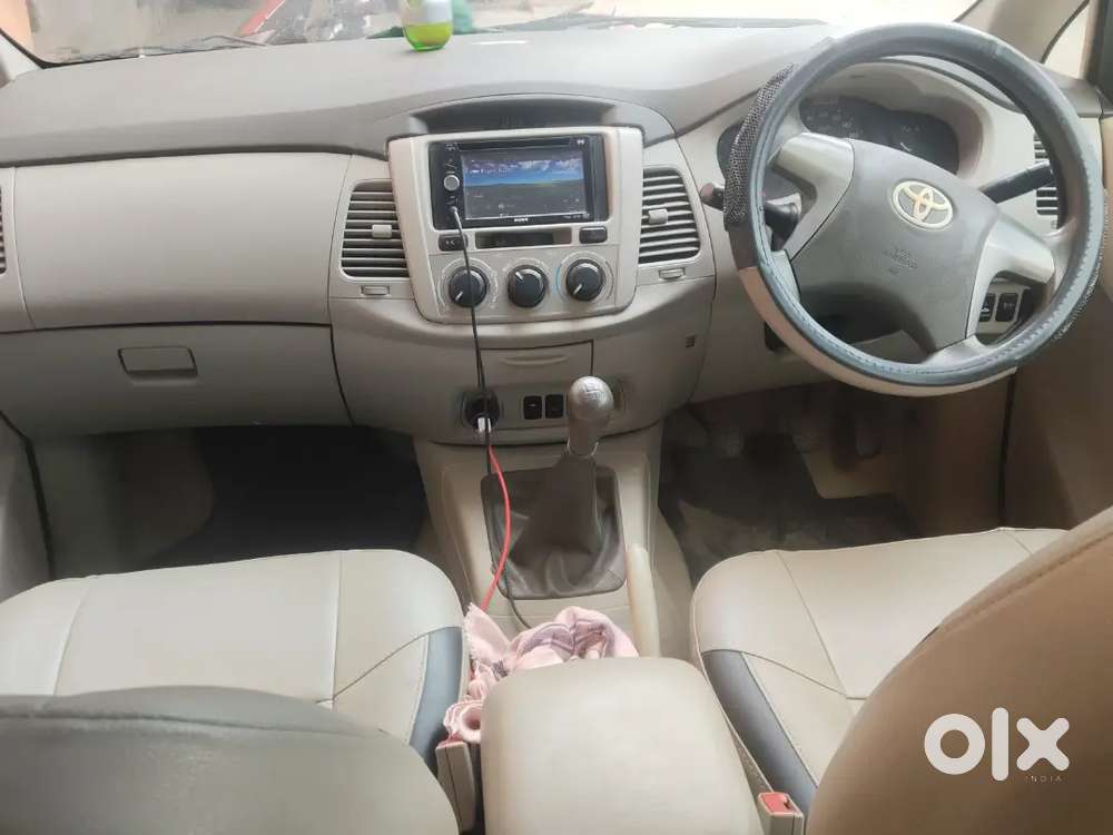 Toyota Innova 2014 Diesel Well Maintained