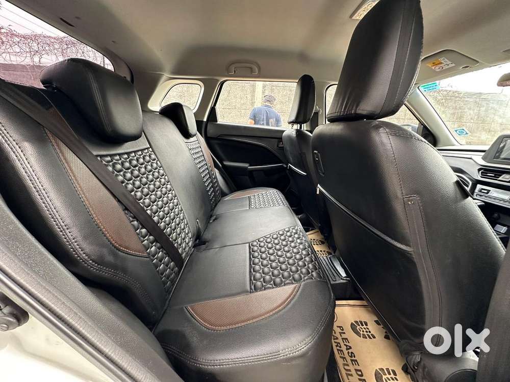 Maruti Suzuki Brezza Vxi At, 2024, Petrol