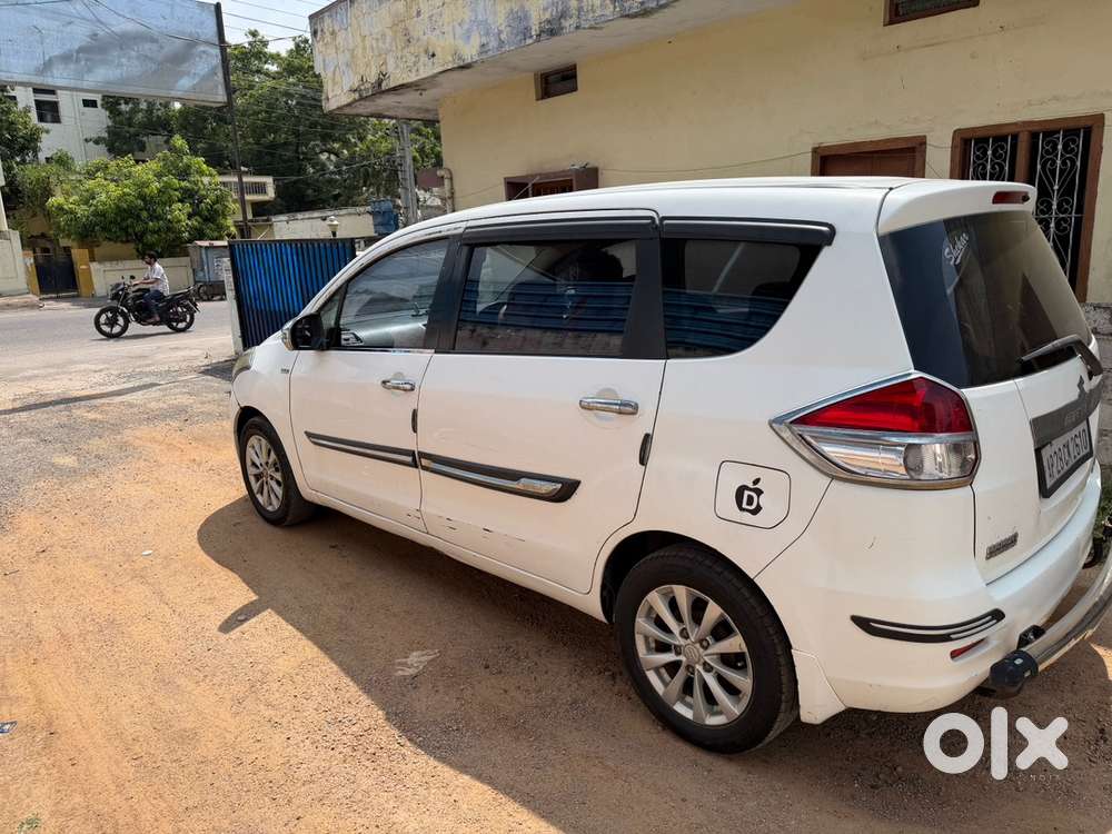 Maruti Suzuki Ertiga 2013