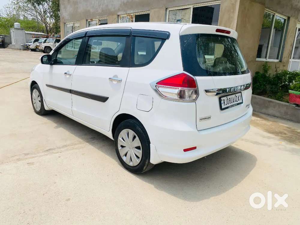 Maruti Suzuki Ertiga 2016 Diesel 90000 Km Driven