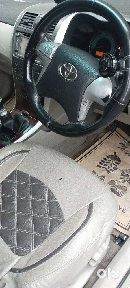 Toyota Corolla Altis 2012 Diesel 95000 Km Driven