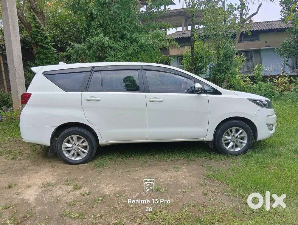 Toyota Innova Crysta [2020-ongoing] 2.4 Gx 7 Str, 2023, Diesel