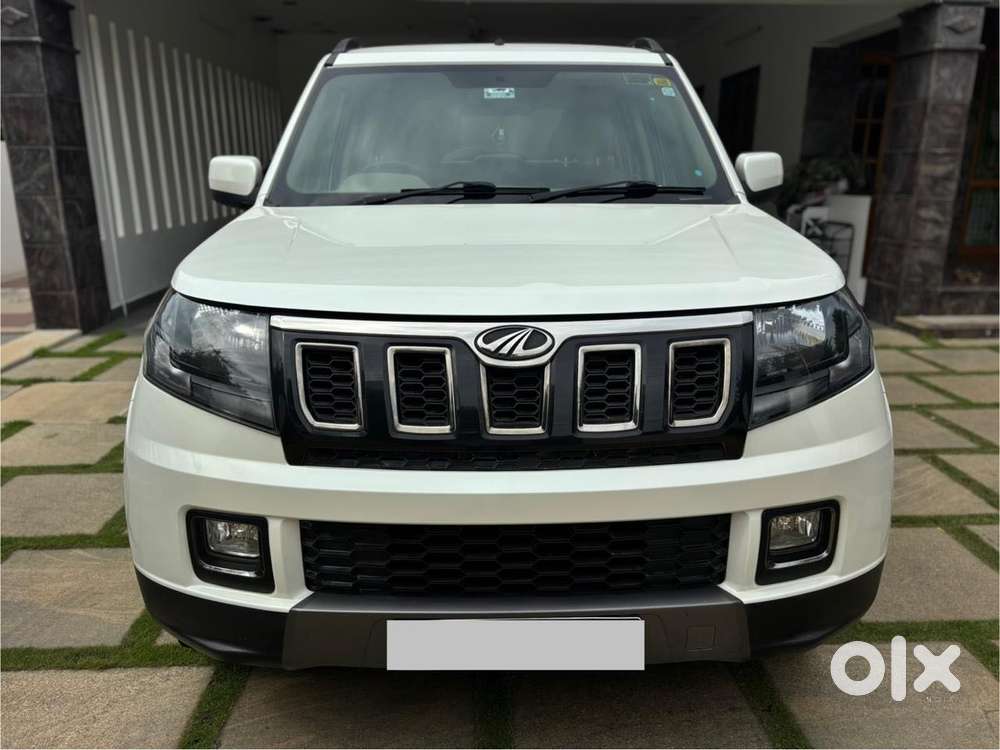 Mahindra Tuv 300 T10 Opt, 2019, Diesel