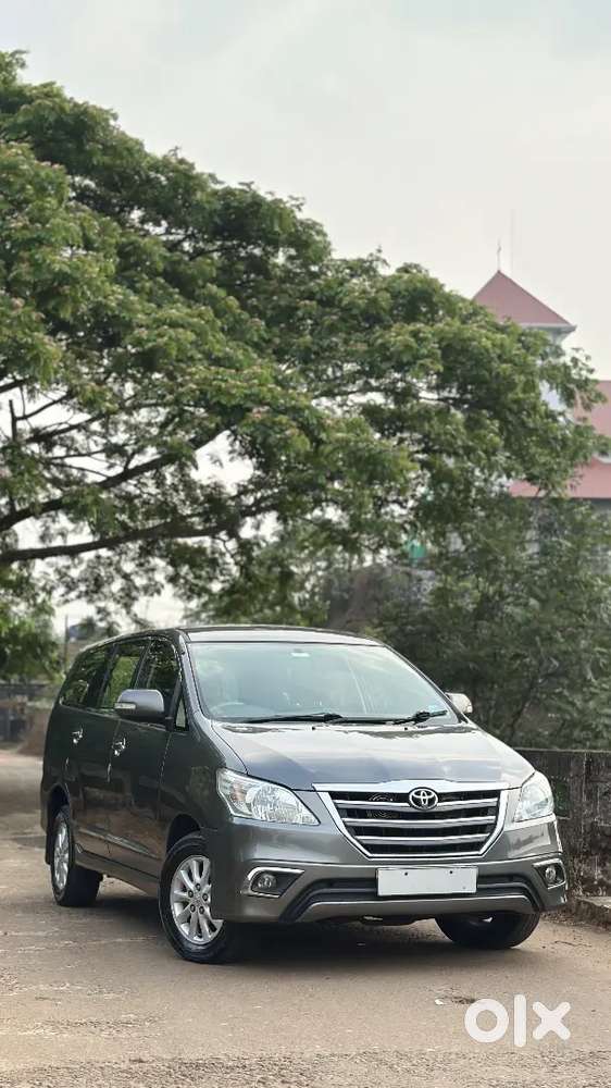 Innova 2012 Diesel 211500 Km Driven