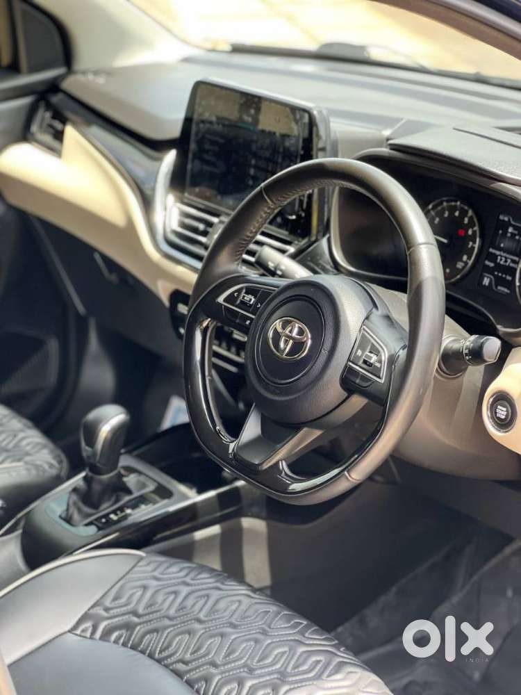 Toyota Glanza 1.2 V Amt, 2023, Petrol
