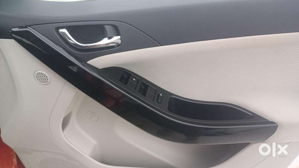 Tata Nexon 1.2 Revotron Xz Plus (s), 2023, Petrol