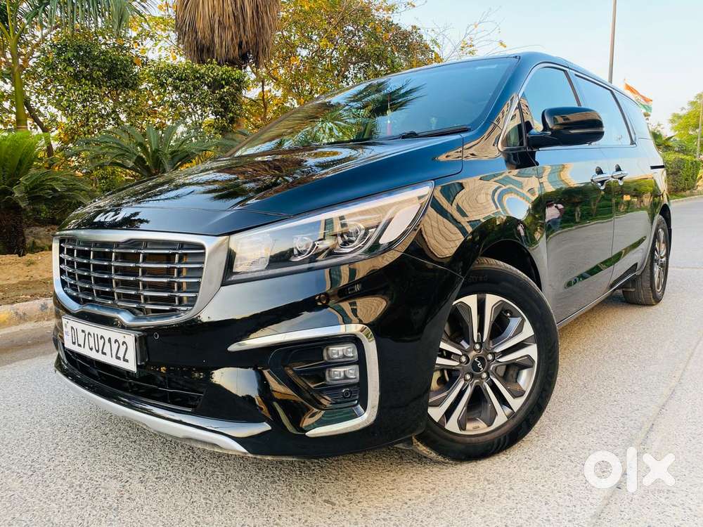 Kia Carnival Premium, 2022, Diesel