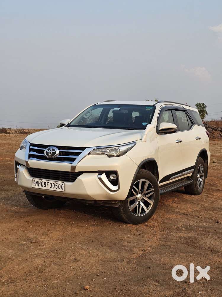 Toyota Fortuner [2021-ongoing] 2.8 2wd Diesel At, 2020, Diesel