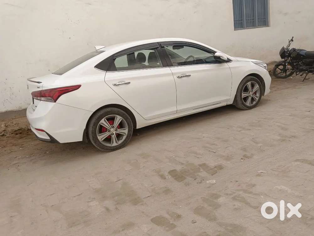 Hyundai Verna 2017 Petrol Well Maintained