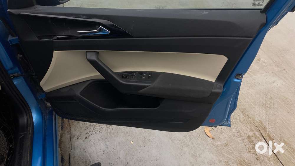 Skoda Slavia 1.0 Ambition Tsi At, 2023, Petrol