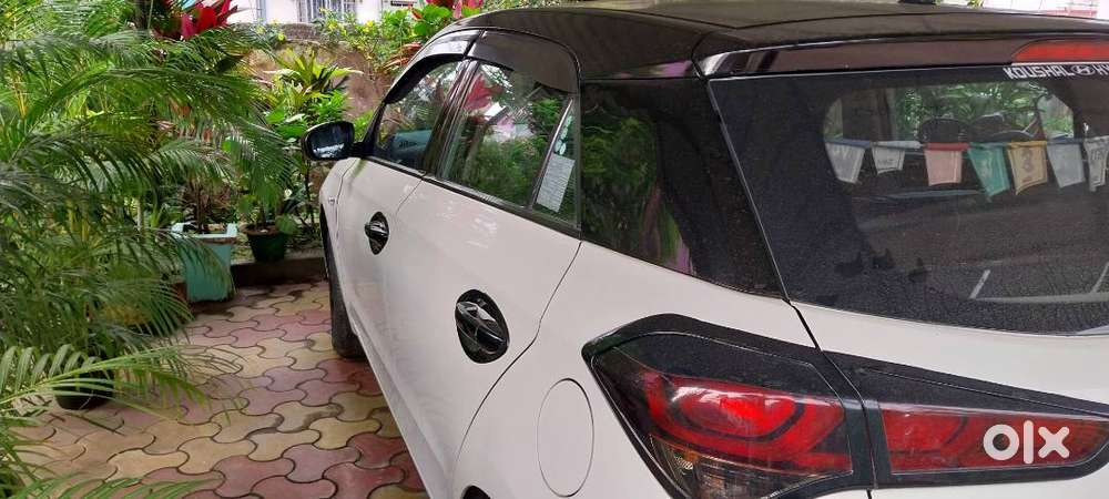 Hyundai Elite I20 2016 Petrol 29750 Km Driven