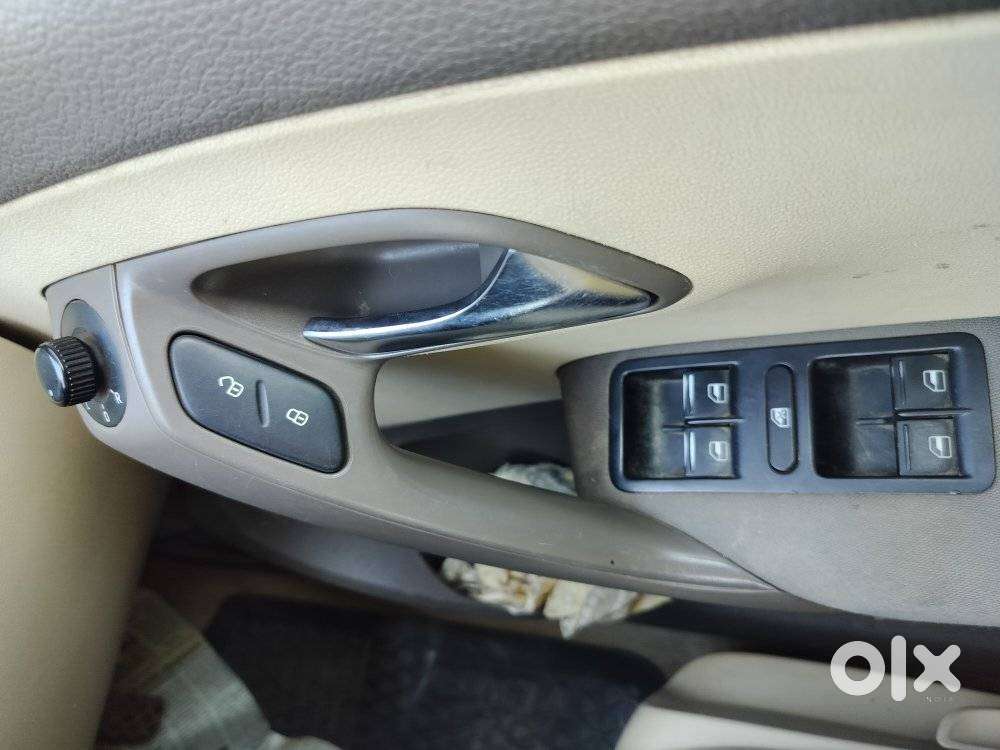 Volkswagen Vento 2010-2013 New Diesel Highline, 2011, Diesel