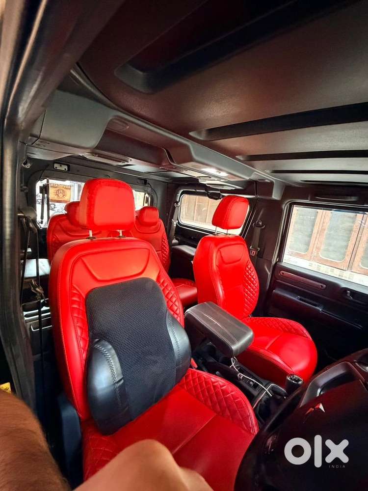 Mahindra Petrol 2023 Car