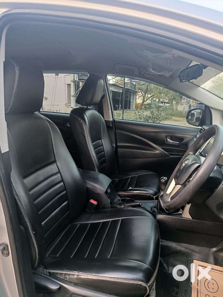 Toyota Innova Crysta 2.4 G Mt, 2022, Diesel