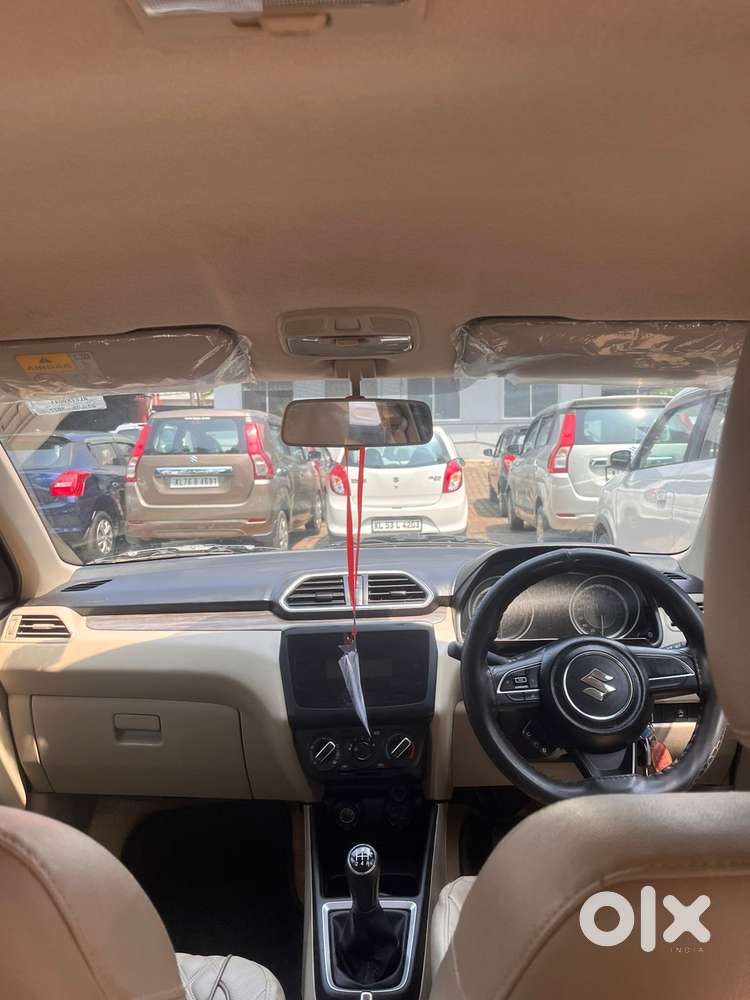 Maruti Suzuki Dzire 1.2 Vxi, 2022, Petrol