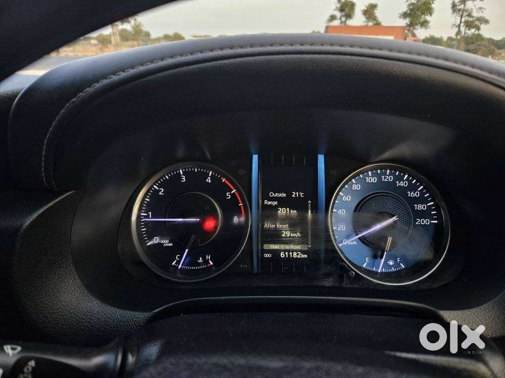 Toyota Fortuner 4x2 Mt 2.8 Diesel, 2022, Diesel