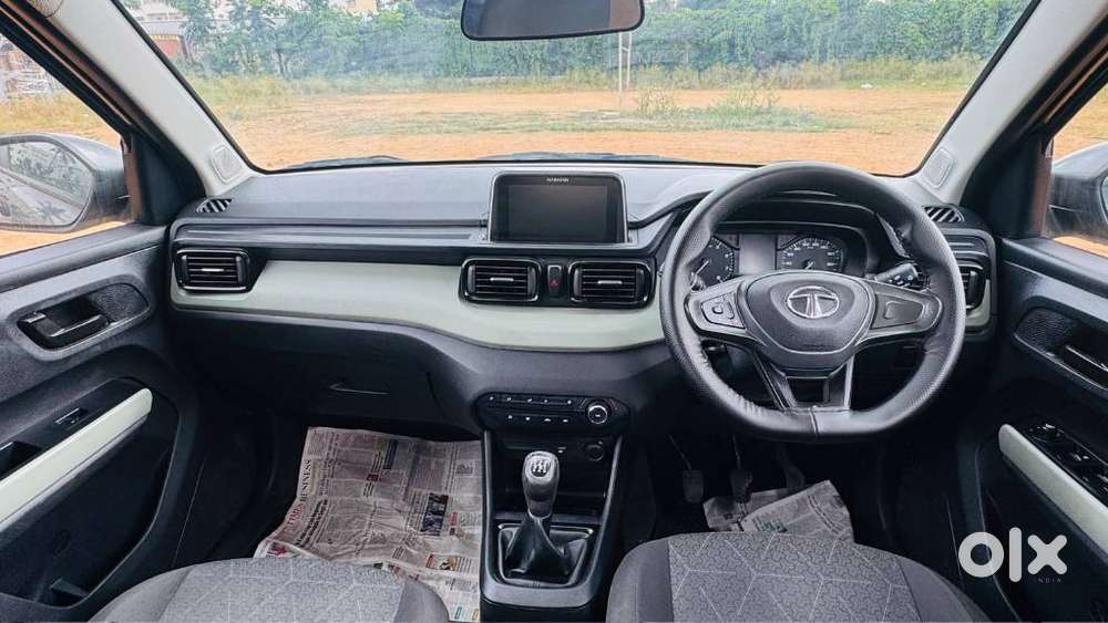 Tata Punch Camo Adventure Mt, 2023, Petrol